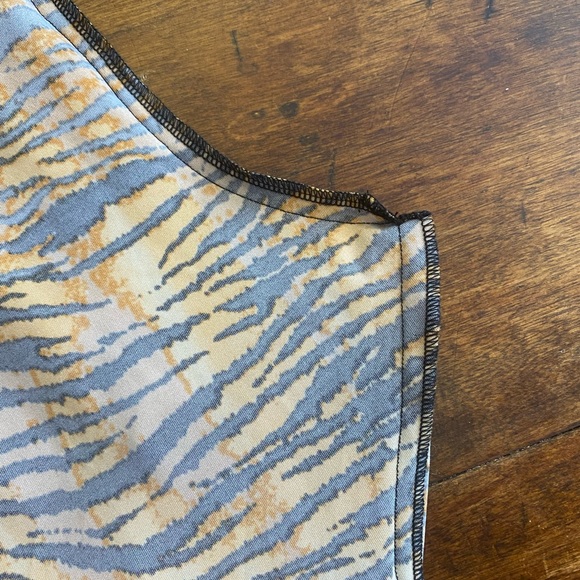 Pin Up Girl Clothing Tiger Print Leggings - Picture 4 of 4